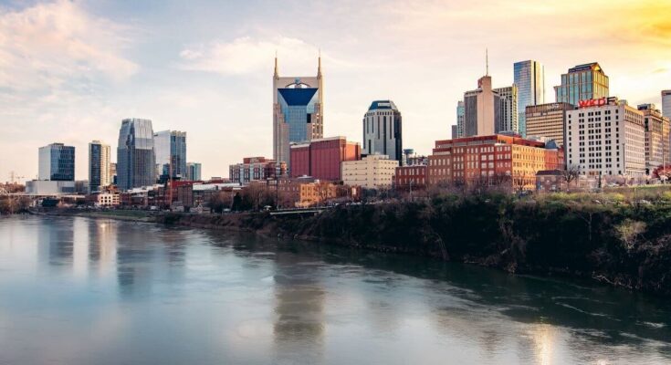 Nashville Walking Tour